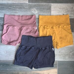 Bundle Free People Good Karma Running Shorts